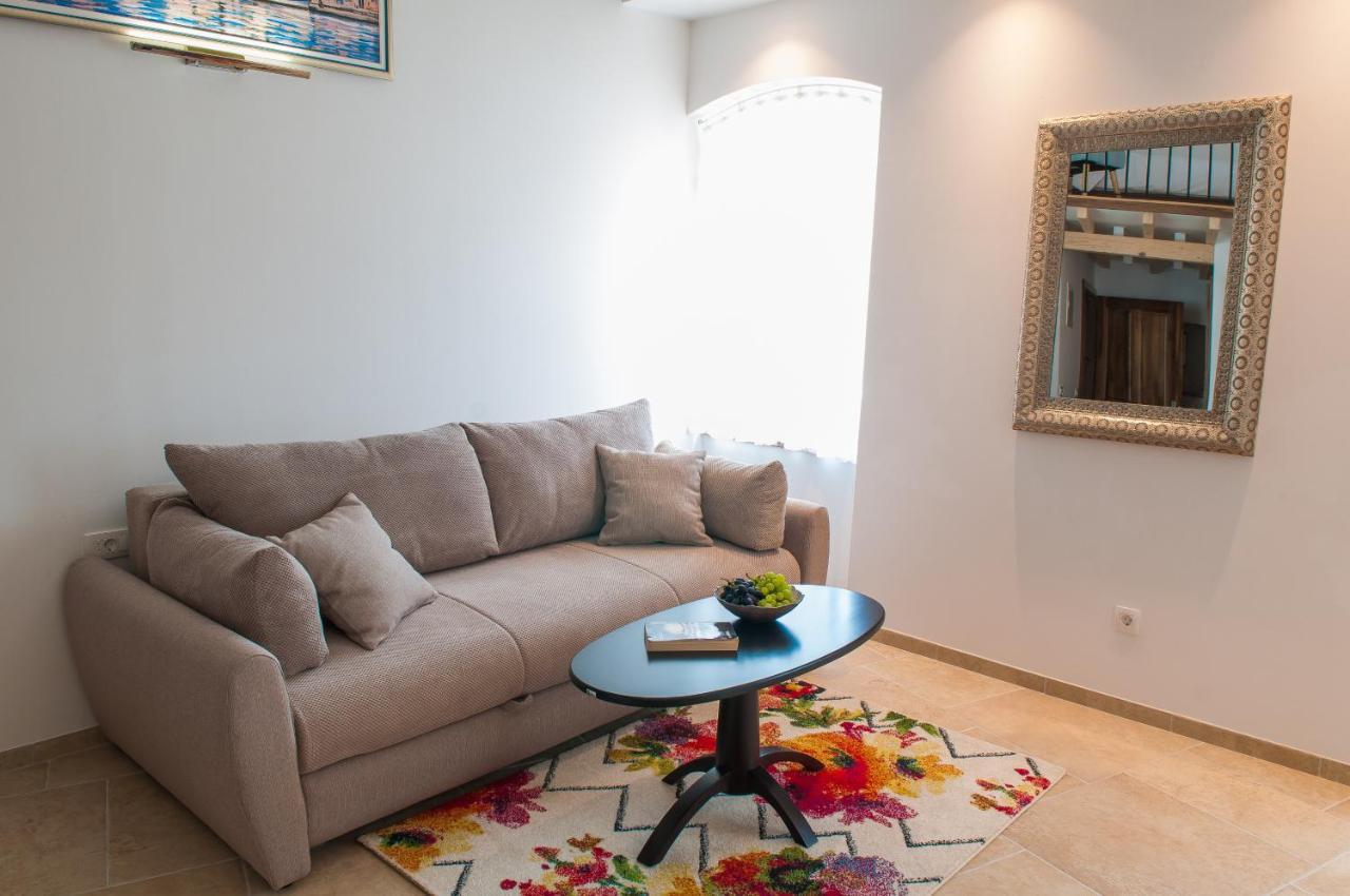 Bazzar Apartments Trogir Exterior foto